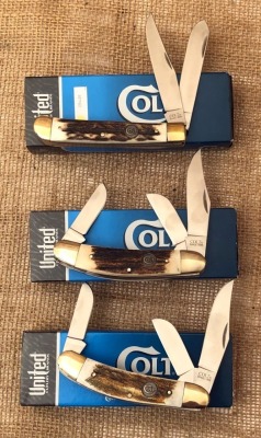 United Cutlery Colt Stag Trapper and Two Sowbelly's