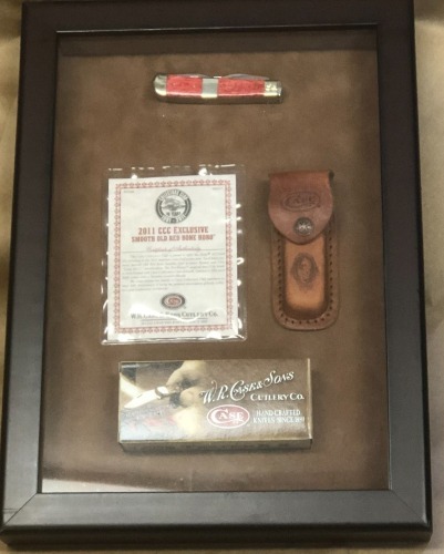 Case CCC 2011 Smooth Old Red Bone Hobo in Shadow Box