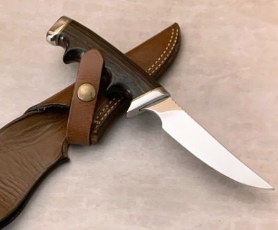 Gerber Model 450 Finger Groove Wood Hunter - 2