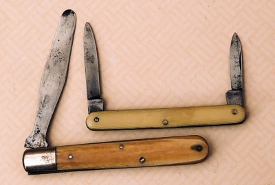 Pair of Russell: Pen & Spatula - 2