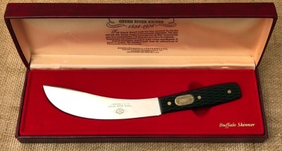 Russell Green River Buffalo Skinner
