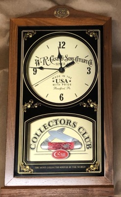 Case Collectors Club 2012 Commemorative Dark Red Bone Canoe and Clock Set
