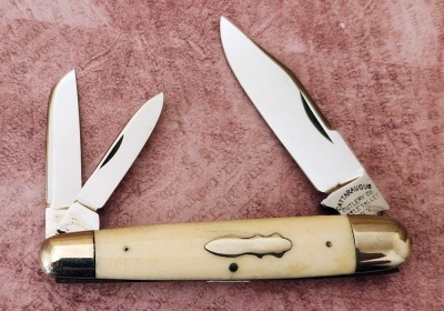 Cattaraugus Exhibition Sleeveboard Whittler