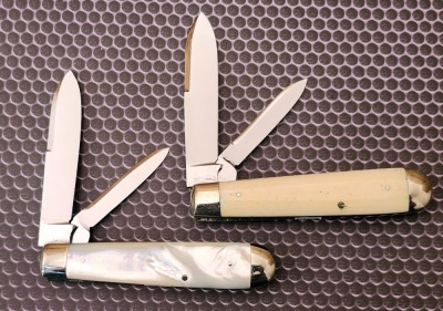 Matched Pair of Cattaraugus Exhibition English Jacks, Bone and Pearl - 2