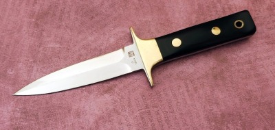 AL MAR Model 5001 Fang