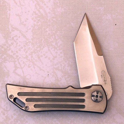 Darrel Ralph Dominator Tanto