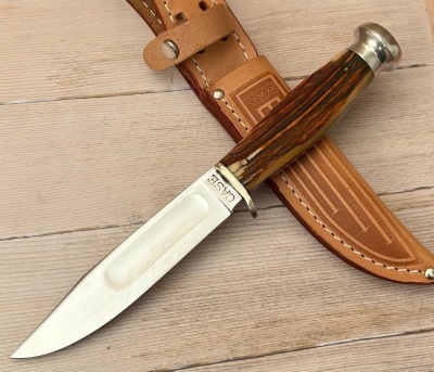 CASE Red Stag Hunter