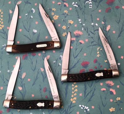 Three Schrade Muskrats