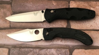 Pair of Benchmade Axis Lock