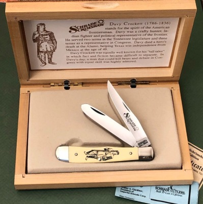 Schrade Cutlery Frontiersmen Davy Crocket Trapper