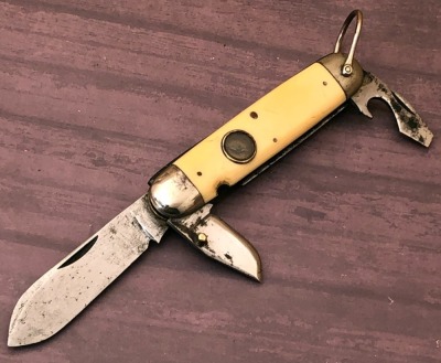 Cattaraugus Scout Knife with compass