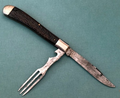 Ka-Bar Union Cut Co Bone Dog Head Hobo - 2
