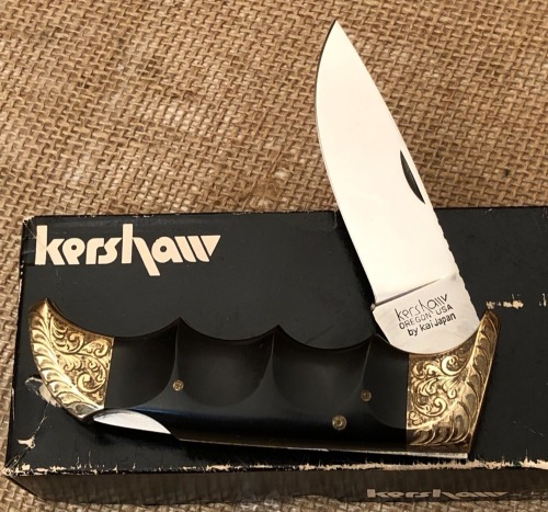 Kershaw Engraved Finger Grooved Lockback
