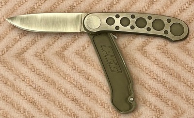 Pacific Cutlery Barry Wood Swing Lock
