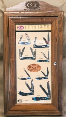 8 Blue Bone Case in Display
