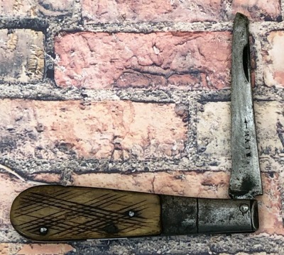 SUPER OLD MATW Bone Barlow
