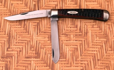 Case USA Reddish Bone Trapper