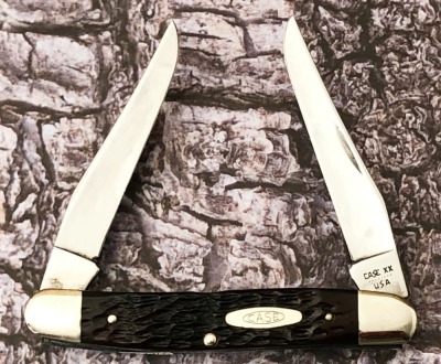 Case 1989 Dark Brown Bone Muskrat