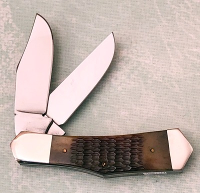 Cripple Creek Effingham Bone Two Blade Humpback - 2
