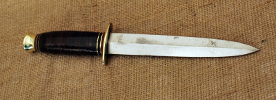 Sheffield Southern & Richardson combat dagger - 2