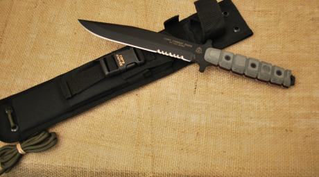 TOPS USMC Combat Knife