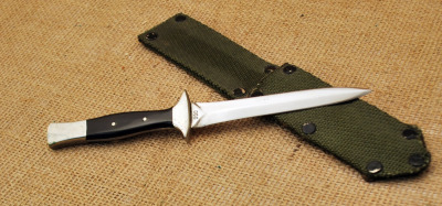 Bob Ogg Handmade Dagger