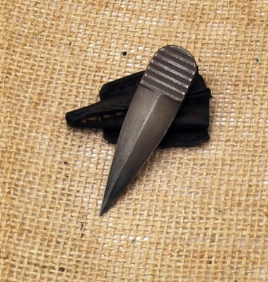 OSS Thumb Dagger--WITH SHEATH