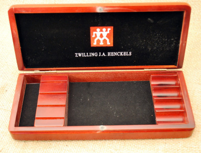Henckels wood cutlery box