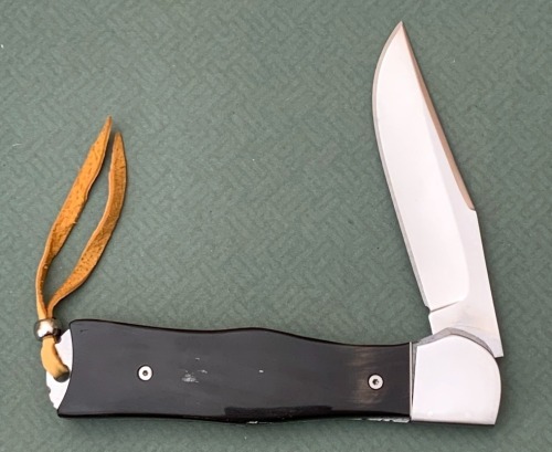 Tommy Ware (Wano Knives) Bolster Release Auto